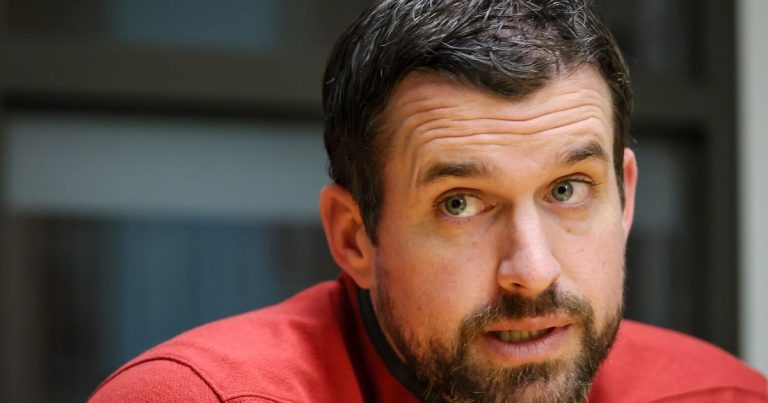 WSU tight ends, cornerbacks make big plays on Day 2 of fall camp