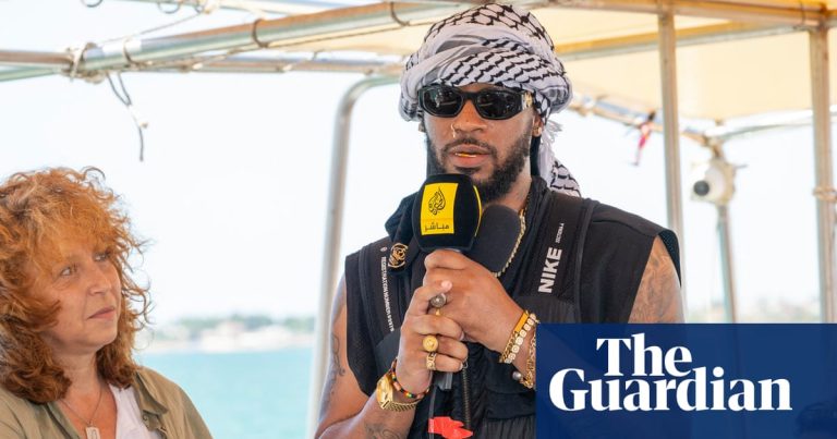 US labor activist Chris Smalls assaulted by IDF during Gaza aid trip, group says