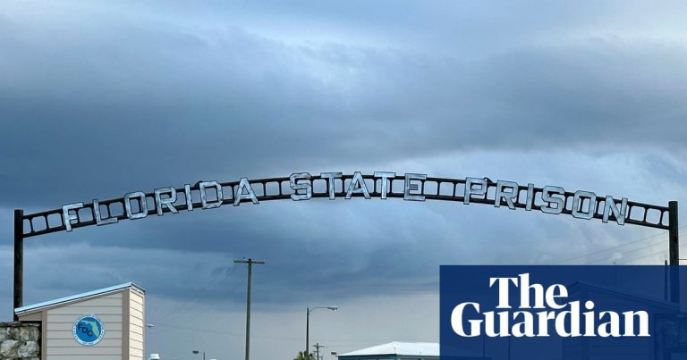 Florida executes man convicted of killing his wife and children in 1994