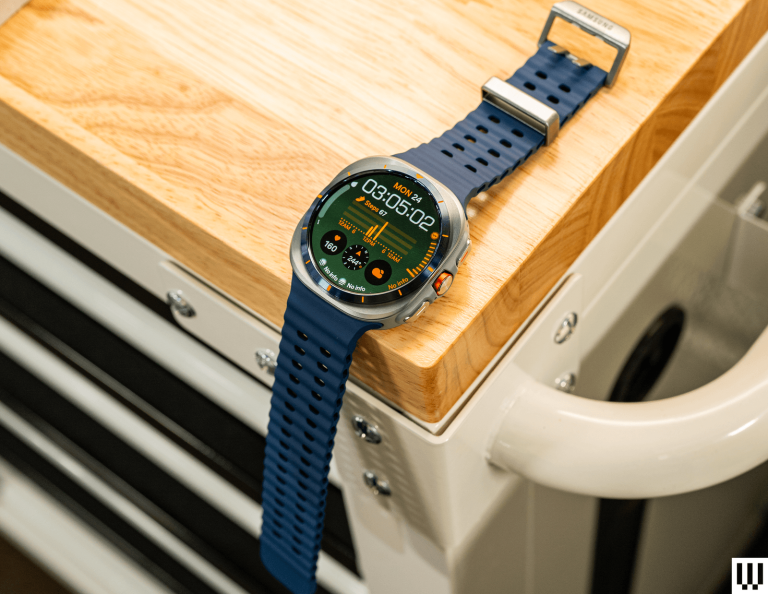 9 Best Smartwatches (2025): Apple, Wear OS, Hybrid & Kids’ Watches