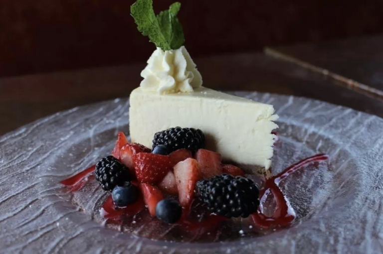 Explore Bellevue’s Berry Week: Seasonal Bites, Drinks, and Farm Fresh Picks