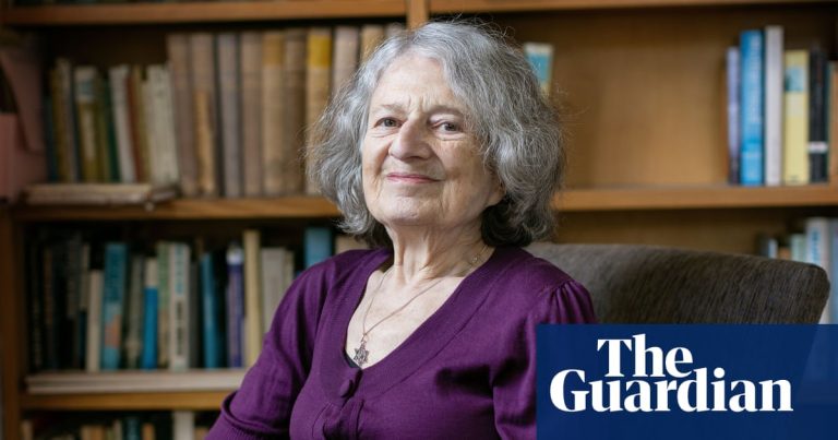 Naomi Stadlen obituary