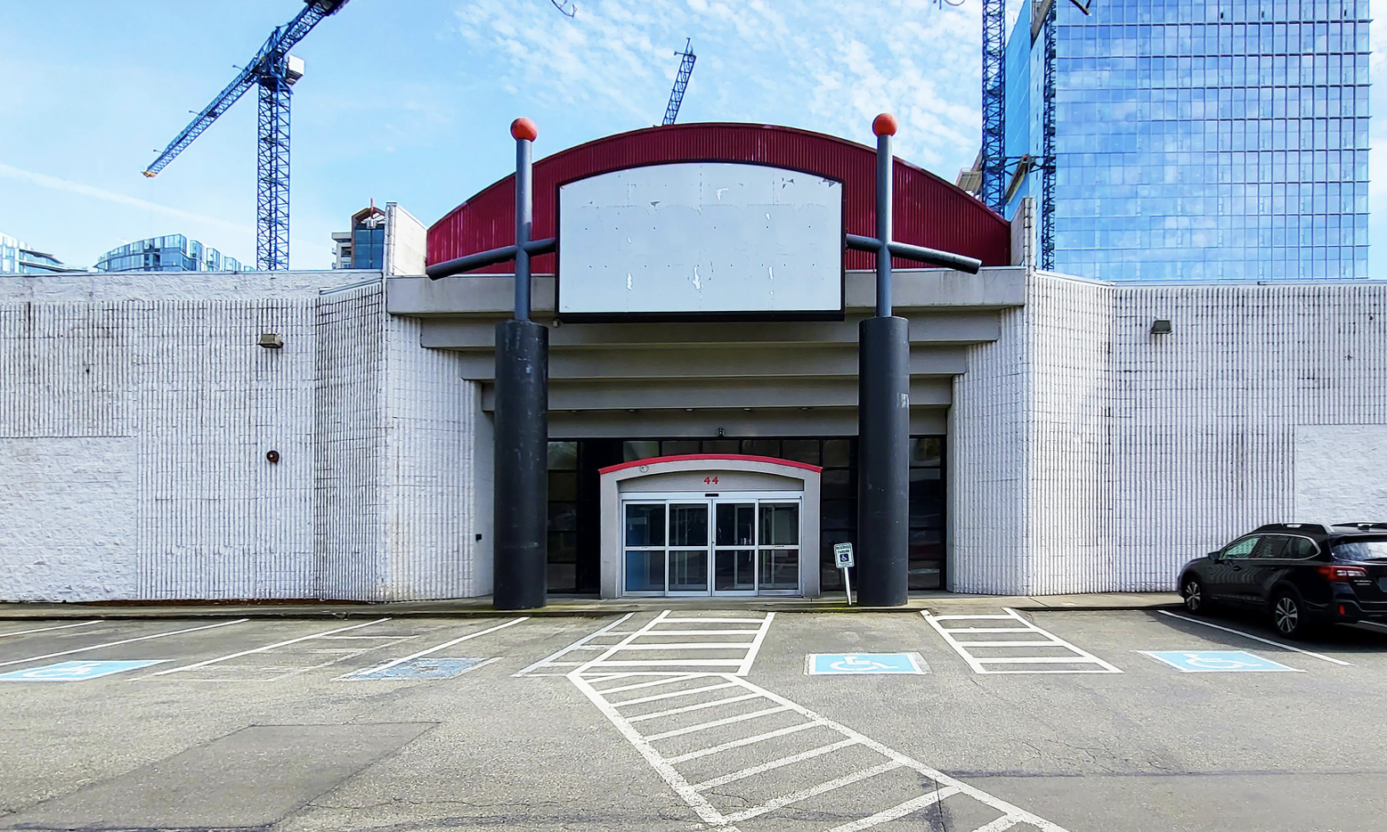 Colliers Photo of 44 Bellevue Way