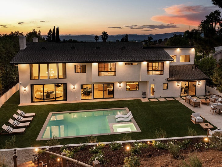 0905-Karate-Kid-House-Backyard-PRIMARY