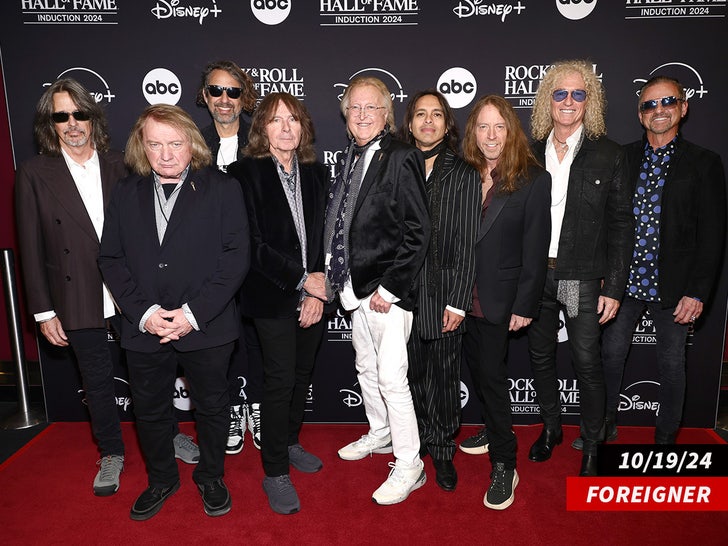 foreigner band sub getty swipe