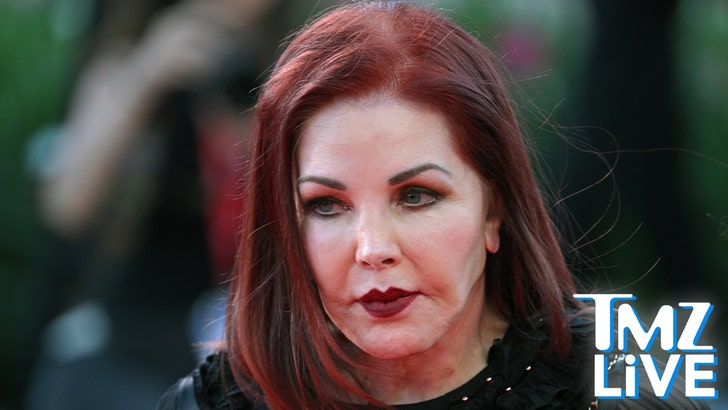 081425_tmz_live_presley