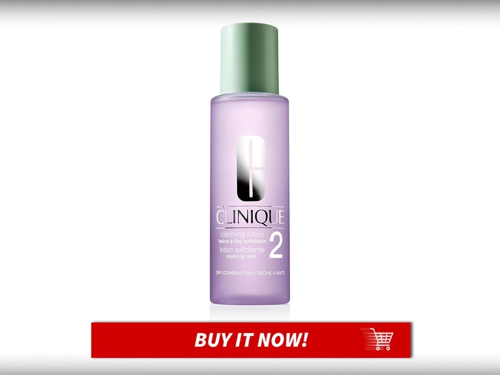 3-Step-Clarifying-Lotion-Face-Exfoliator-2-Clinique-Makeup-MAIN