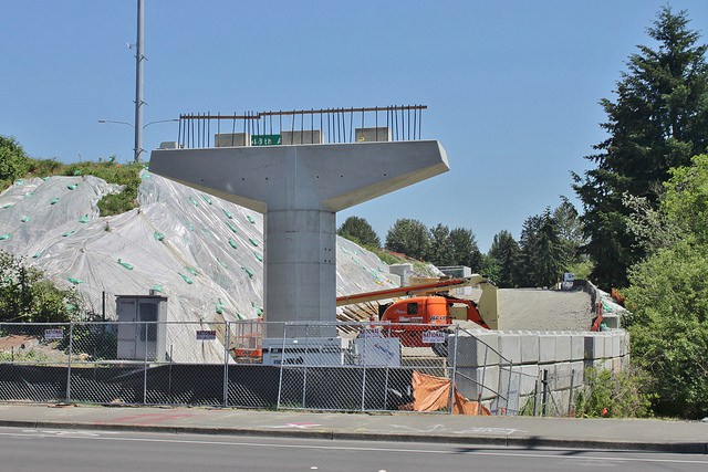 East Link crossing 140th Avenue