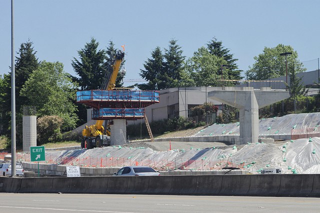 East Link crossing 148th Avenue